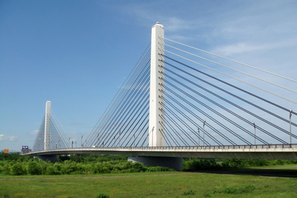 斜張橋とは 橋梁の種類その３